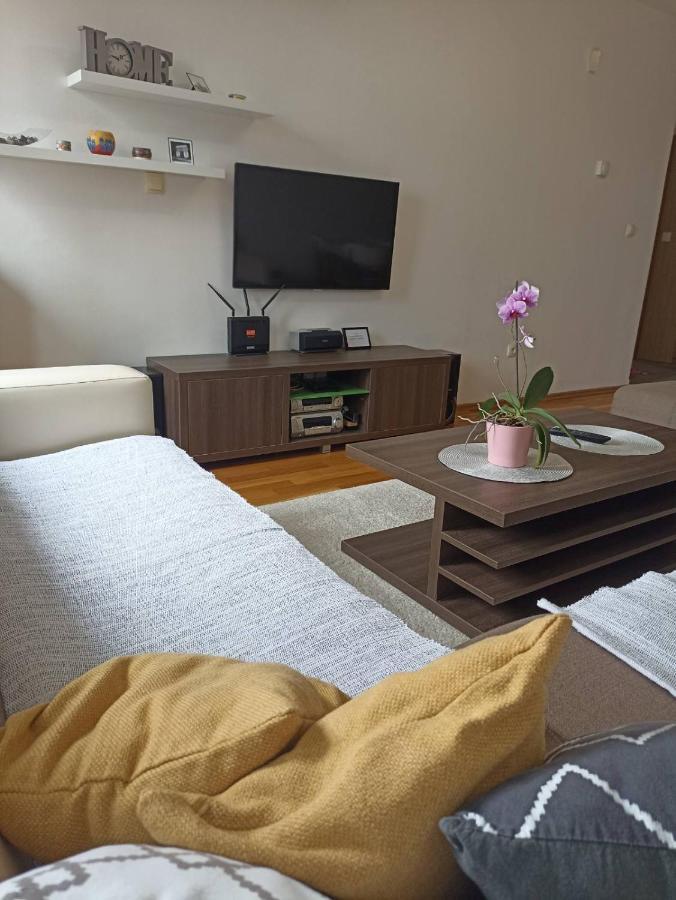 Apartment Bella Casa Free Parking Сараево Екстериор снимка